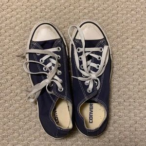 Navy Blue Converse Sneakers size 7 women’s
